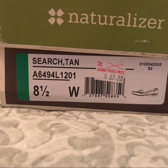 Woman flat Naturalizer slip on shoe - Picture 4 of 4